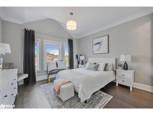 39 Mckeown Street, Thornton, ON - Indoor Photo Showing Bedroom