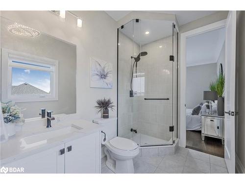 39 Mckeown Street, Thornton, ON - Indoor Photo Showing Bathroom