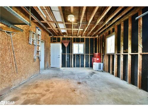 98 Lakeshore Road W, Oro-Medonte, ON - Indoor Photo Showing Basement