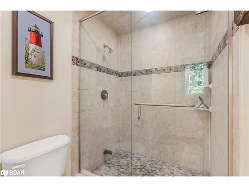 17 Woodland Crescent, Oro-Medonte, ON - Indoor Photo Showing Bathroom