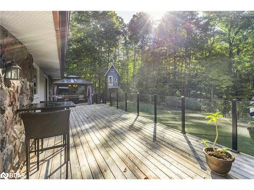 17 Woodland Crescent, Oro-Medonte, ON - Outdoor With Deck Patio Veranda