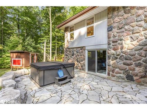 17 Woodland Crescent, Oro-Medonte, ON - Outdoor With Deck Patio Veranda With Exterior