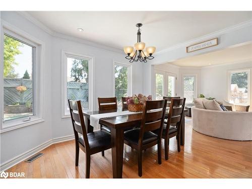 19 Grand Forest Drive, Barrie, ON - Indoor Photo Showing Dining Room