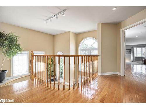 19 Grand Forest Drive, Barrie, ON - Indoor Photo Showing Other Room