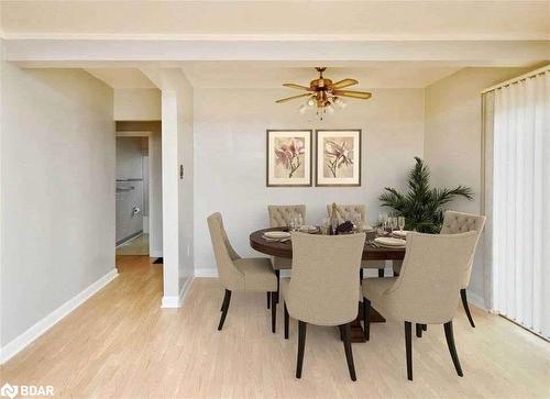 1639 Innisfil Beach Road, Innisfil, ON - Indoor Photo Showing Dining Room