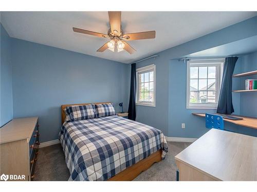 51 Catherine Drive, Barrie, ON - Indoor Photo Showing Bedroom