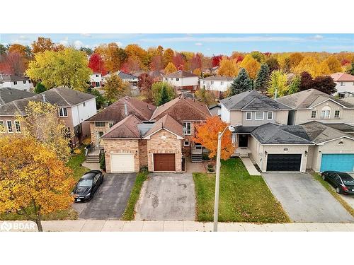 109 Athabaska Road, Barrie, ON - Outdoor With Facade