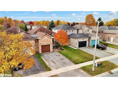 109 Athabaska Road, Barrie, ON - Outdoor