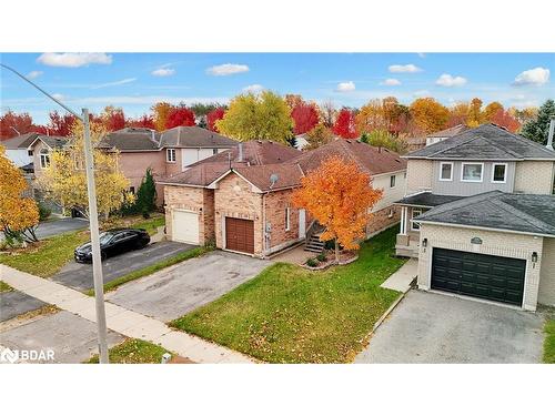 109 Athabaska Road, Barrie, ON - Outdoor