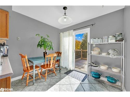 109 Athabaska Road, Barrie, ON - Indoor Photo Showing Dining Room