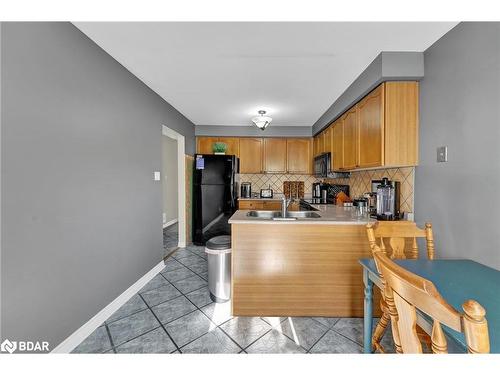 109 Athabaska Road, Barrie, ON - Indoor Photo Showing Kitchen With Double Sink