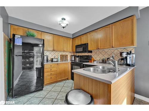 109 Athabaska Road, Barrie, ON - Indoor Photo Showing Kitchen With Double Sink