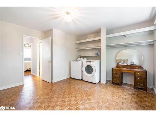 79-28 Donald Street, Barrie, ON - Indoor Photo Showing Laundry Room