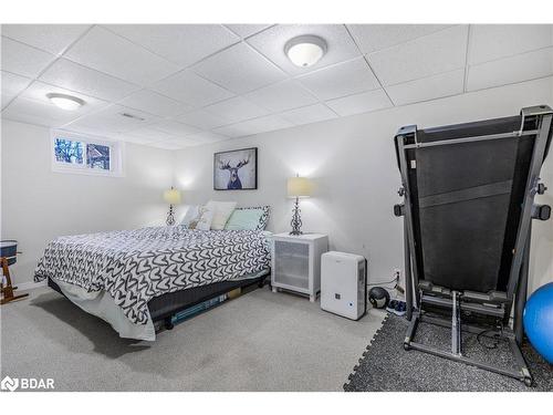 934 Corner Avenue, Innisfil, ON - Indoor Photo Showing Bedroom