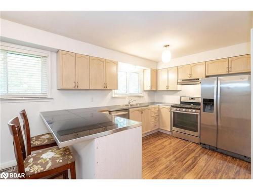 2900 Lakeshore Road E, Oro-Medonte, ON - Indoor Photo Showing Kitchen With Double Sink