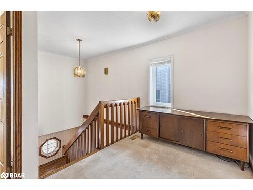 36 Kempenfelt Drive, Barrie, ON - Indoor Photo Showing Other Room