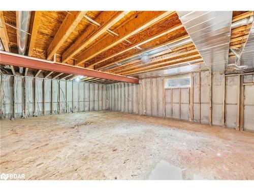 3967 Guest Road, Innisfil, ON - Indoor Photo Showing Basement