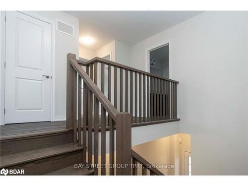 210 Beechwood Forest Lane, Gravenhurst, ON - Indoor Photo Showing Other Room