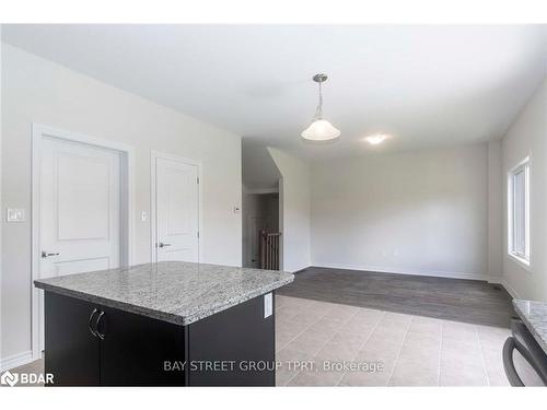 210 Beechwood Forest Lane, Gravenhurst, ON - Indoor Photo Showing Other Room