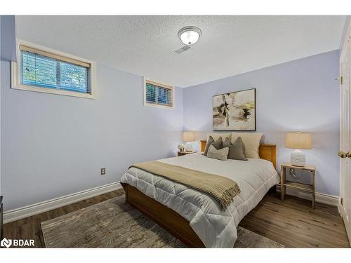 2024 Grovetree Lane, Burlington, ON - Indoor Photo Showing Bedroom