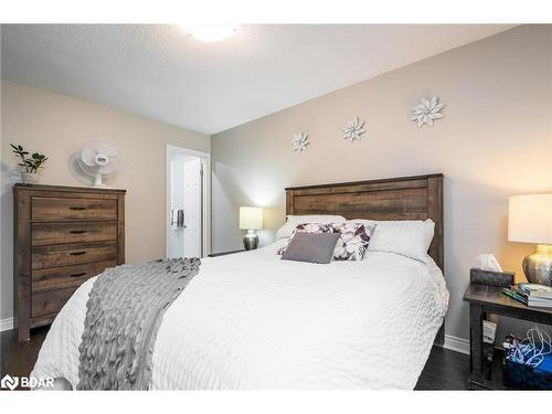 39 Centennial Heightst Crt Court, Meaford, ON - Indoor Photo Showing Bedroom