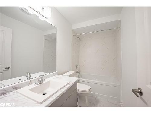 37 Sagewood Avenue, Barrie, ON - Indoor Photo Showing Bathroom