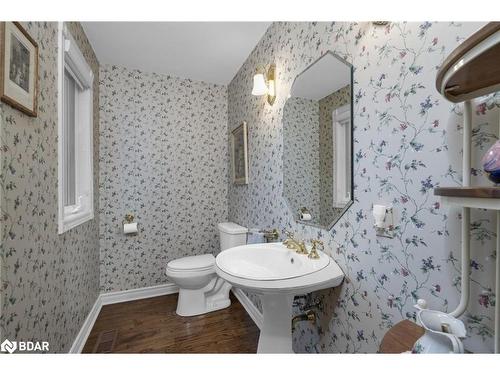 54 Highland Drive Drive, Oro-Medonte, ON - Indoor Photo Showing Bathroom