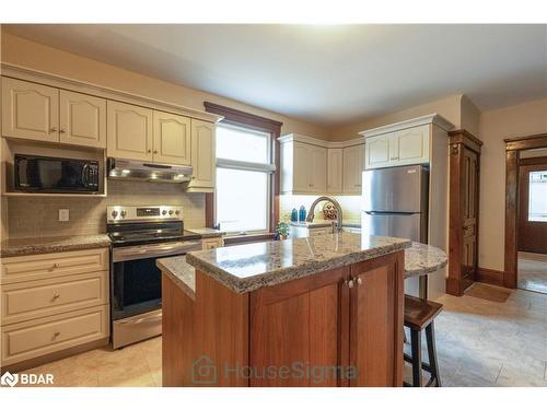 212 Front Street, Stratford, ON - Indoor Photo Showing Kitchen