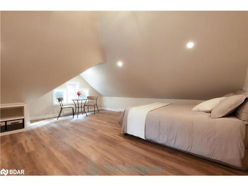 212 Front Street, Stratford, ON - Indoor Photo Showing Bedroom