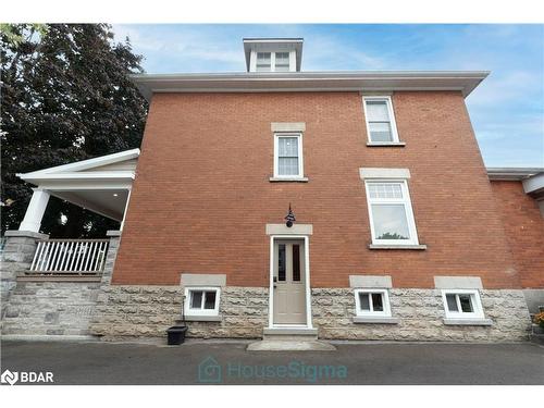 212 Front Street, Stratford, ON - Outdoor With Exterior