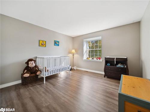 4 Rosemarie Drive Drive, Oro-Medonte, ON - Indoor Photo Showing Bedroom