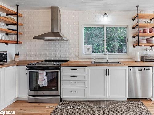 6568 Quarry Point Road, Ramara, ON - Indoor Photo Showing Kitchen With Double Sink