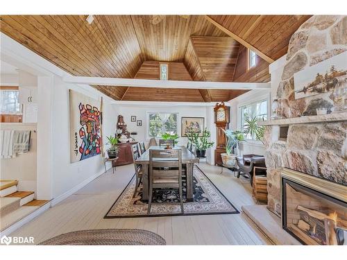 113 Minnetonka Road, Innisfil, ON - Indoor Photo Showing Dining Room