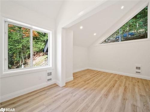 62 Mill Lake Trail, Mcdougall, ON - Indoor Photo Showing Other Room