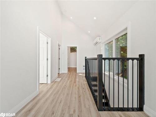 62 Mill Lake Trail, Mcdougall, ON - Indoor Photo Showing Other Room