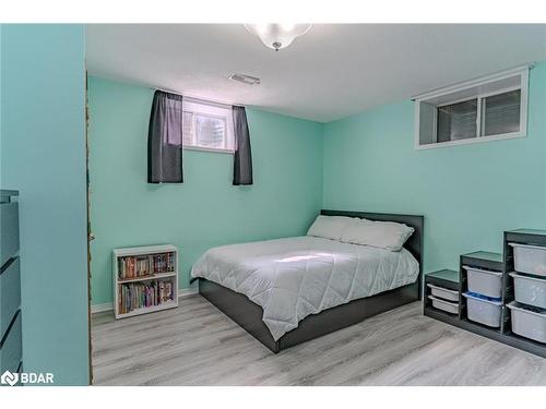 62 Nicole Marie Avenue, Barrie, ON - Indoor Photo Showing Bedroom