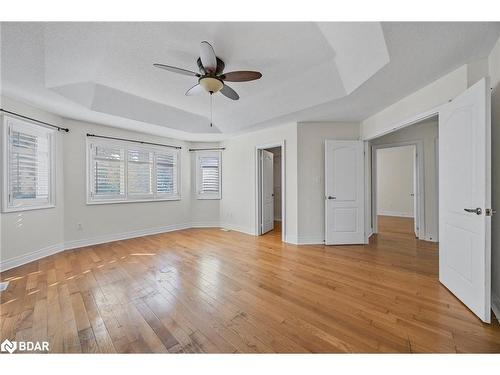 33 Collier Crescent, Angus, ON - Indoor Photo Showing Other Room