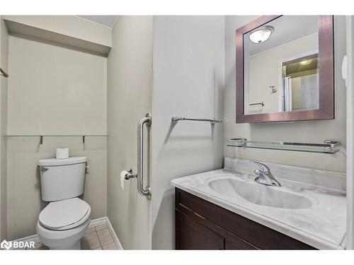 33 Collier Crescent, Angus, ON - Indoor Photo Showing Bathroom