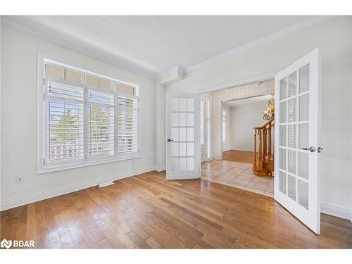 33 Collier Crescent, Angus, ON - Indoor Photo Showing Other Room