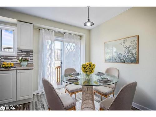 59 Hawthorne Crescent, Barrie, ON - Indoor Photo Showing Dining Room