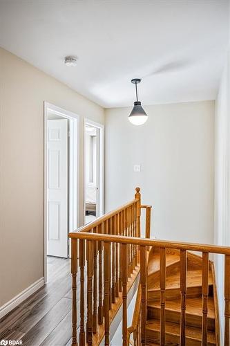 59 Hawthorne Crescent, Barrie, ON - Indoor Photo Showing Other Room