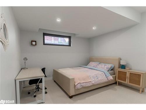 236 Cox Mill Road, Barrie, ON - Indoor Photo Showing Bedroom