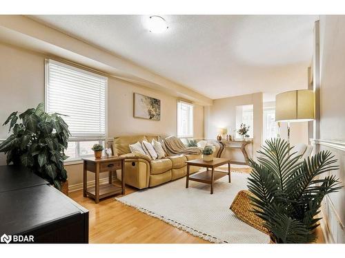 25 Whitewater Street, Whitby, ON - Indoor Photo Showing Living Room