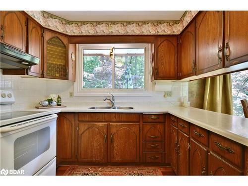 1359 St Vincent St Street, Springwater, ON - Indoor Photo Showing Kitchen With Double Sink