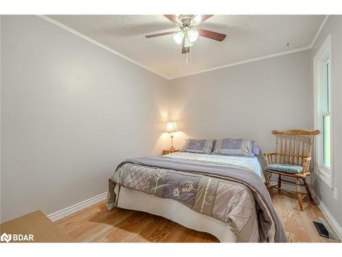 941 Victoria Street, Midland, ON - Indoor Photo Showing Bedroom