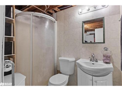 264 Warrington Road, Clearview, ON - Indoor Photo Showing Bathroom