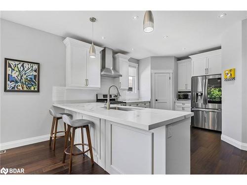 1088 Belle Aire Beach Road, Lefroy, ON - Indoor Photo Showing Kitchen With Stainless Steel Kitchen With Upgraded Kitchen