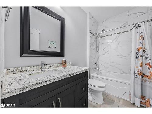 1088 Belle Aire Beach Road, Lefroy, ON - Indoor Photo Showing Bathroom