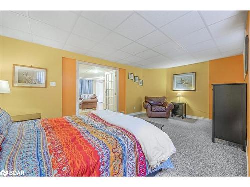 93 Bayshore Drive, Brechin, ON - Indoor Photo Showing Bedroom