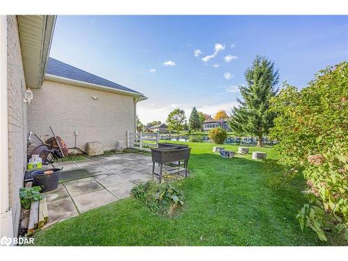 93 Bayshore Drive, Brechin, ON - Outdoor